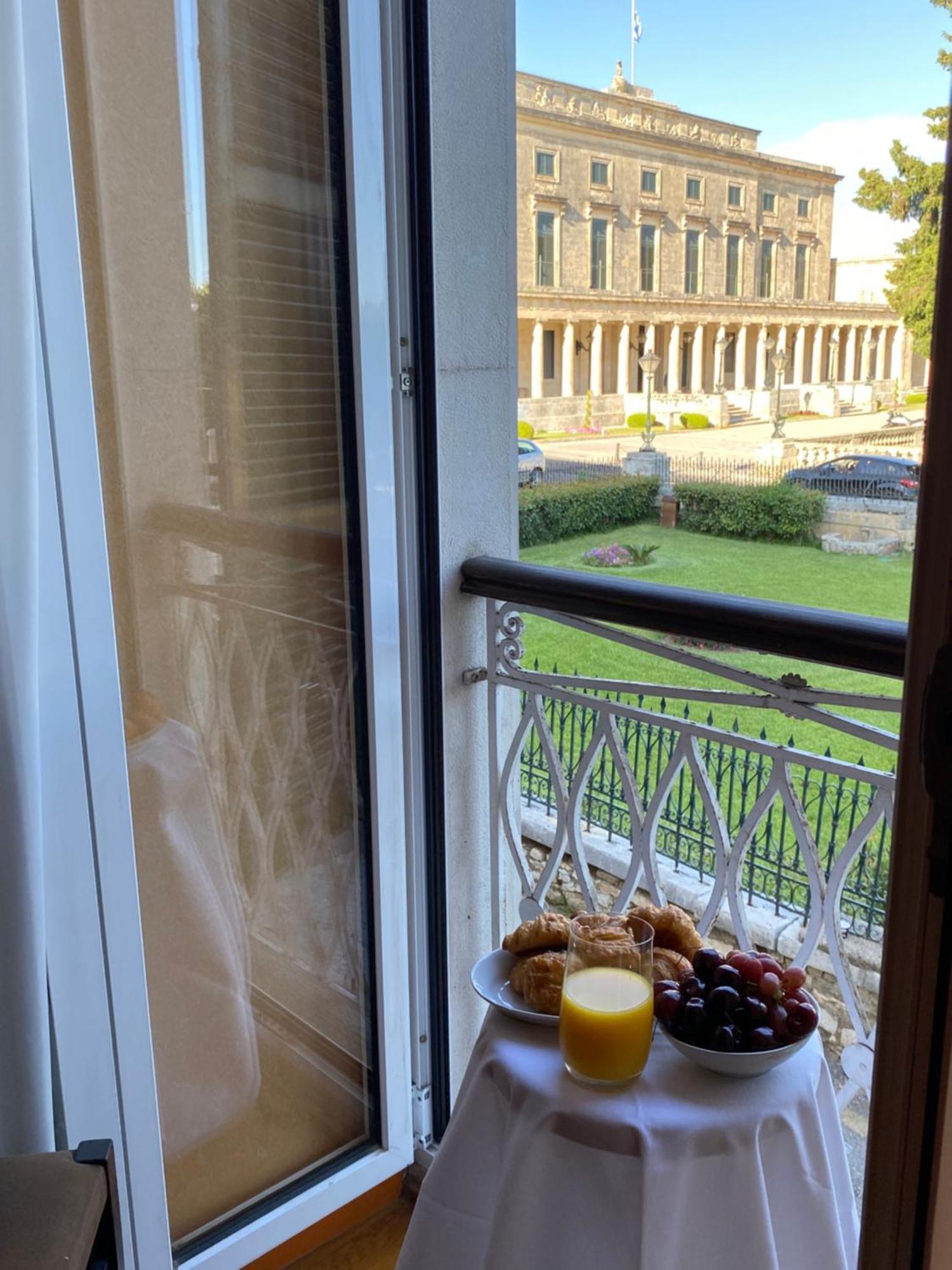 Palazzo Luxury Suite - View To Liston Square & Old Fortress Of Corfu Old Town Экстерьер фото