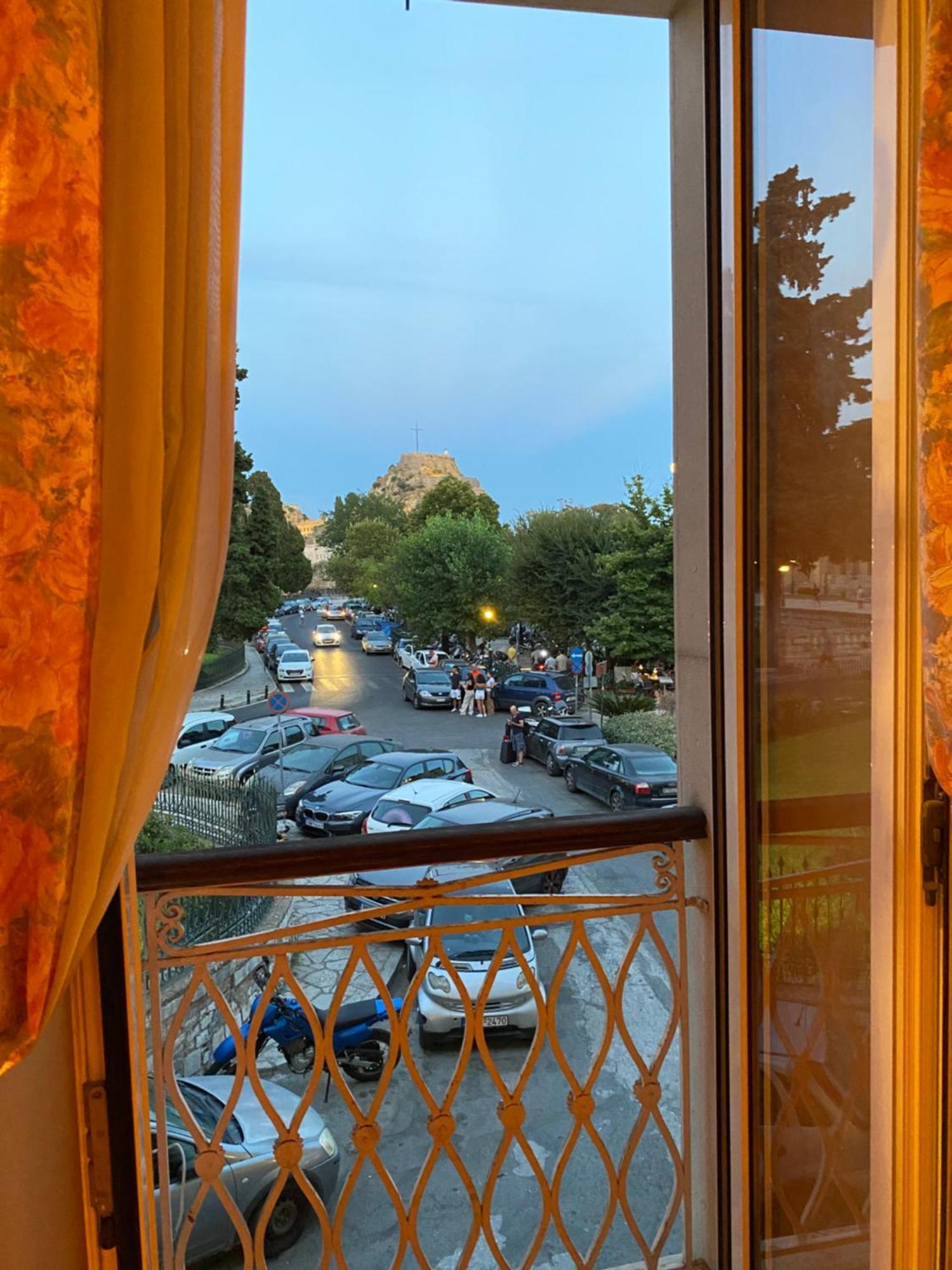 Palazzo Luxury Suite - View To Liston Square & Old Fortress Of Corfu Old Town Экстерьер фото