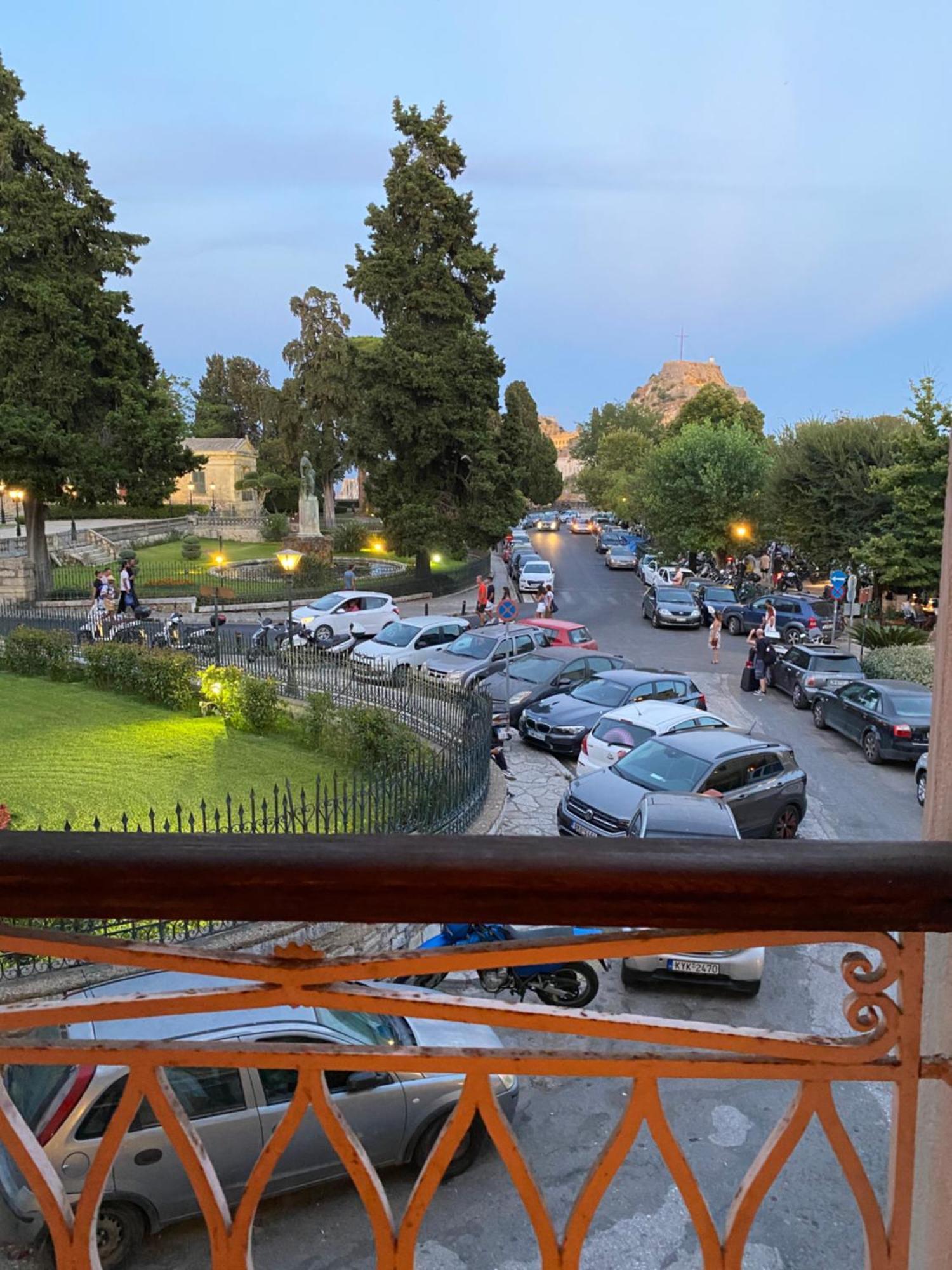 Palazzo Luxury Suite - View To Liston Square & Old Fortress Of Corfu Old Town Экстерьер фото